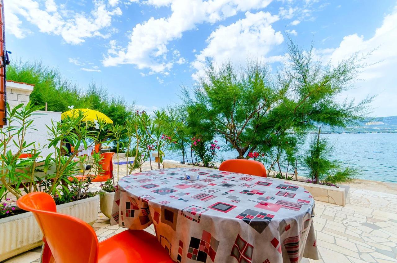 Apartments Marijana โตรกีร์ ภายนอก รูปภาพ